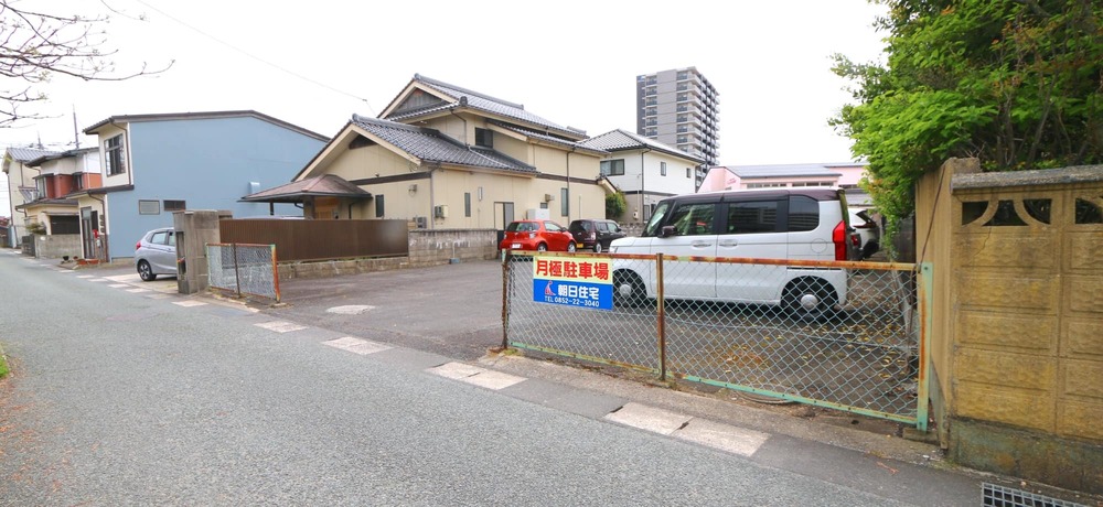 入口